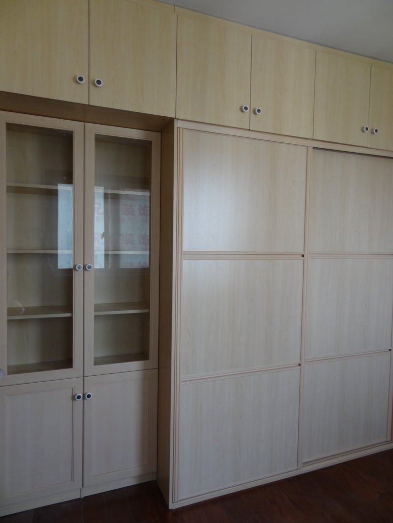 上海家具：传统工艺与现代生活的碰撞